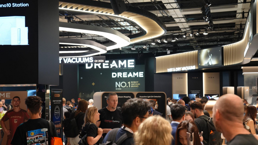 Obří expozice Dreame na IFA 2026: robotický i tyčový vysavač s parním čištěním a stylová sekačka
