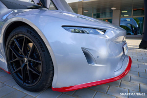 Sportovní elektromobil StudentCar Titan na premiéře na VŠB-TUO Sportovní elektromobil StudentCar Titan na premiéře na VŠB-TUO