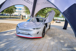 Sportovní elektromobil StudentCar Titan na premiéře na VŠB-TUO Sportovní elektromobil StudentCar Titan na premiéře na VŠB-TUO