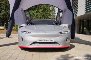 Sportovní elektromobil StudentCar Titan na premiéře na VŠB-TUO Sportovní elektromobil StudentCar Titan na premiéře na VŠB-TUO