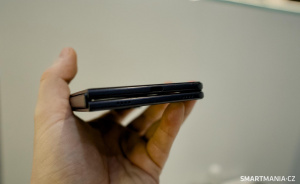 Maketa chystaného ohebného smartphonu iPhone Ultra Maketa chystaného ohebného smartphonu iPhone Ultra