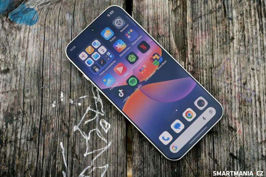 Ergonomie je asi největší slabinou modelu Find X10 Pro Max Ergonomie je asi největší slabinou modelu Find X10 Pro Max