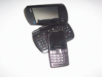 Samsung i320 a Qtek 9000